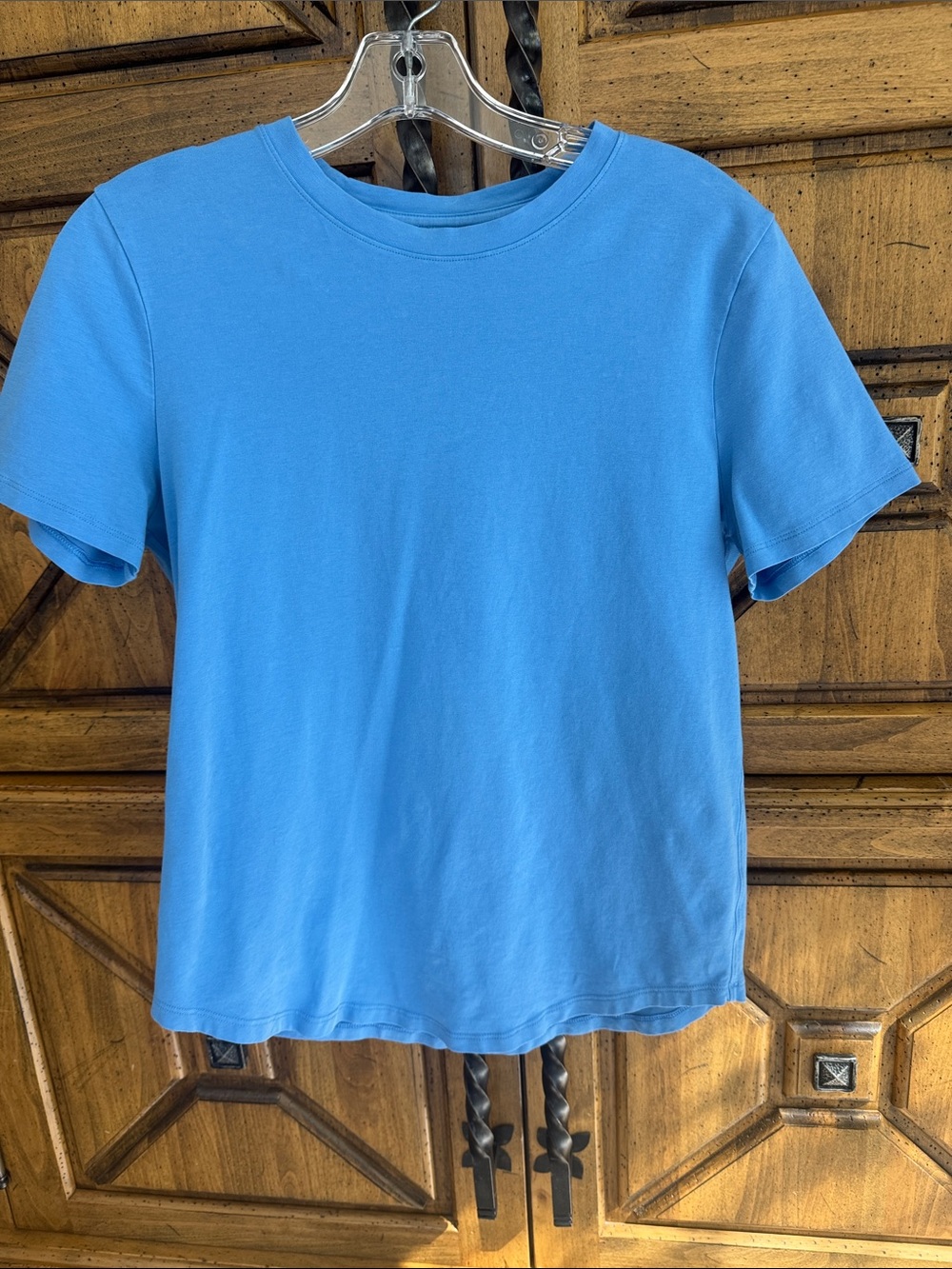 lululemon athletica Short-Sleeve Crew Tee in Bright Blue Size 8